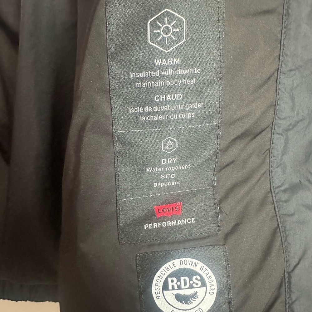 Levi's Size M Charcoal Jacket with Red Logo - Picture 6 of 9